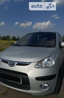 Хэтчбек Hyundai i10 2008 в Кривом Роге