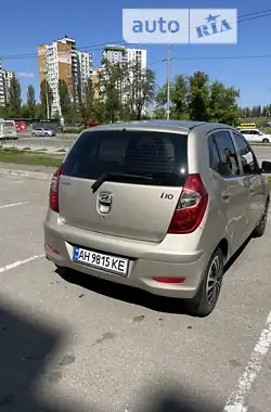 Hyundai i10 2012