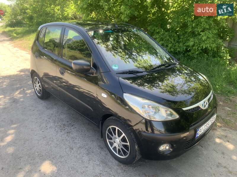 Хэтчбек Hyundai i10 2009 в Кременчуге