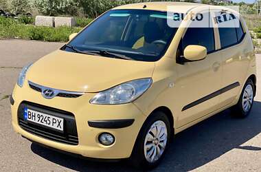 Хэтчбек Hyundai i10 2009 в Одессе