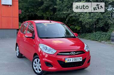 Хетчбек Hyundai i10 2012 в Харкові