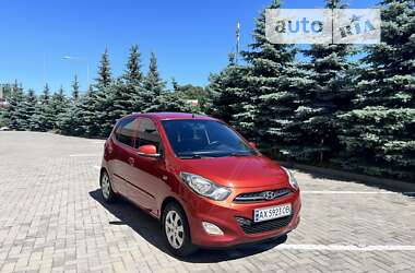 Хетчбек Hyundai i10 2013 в Харкові