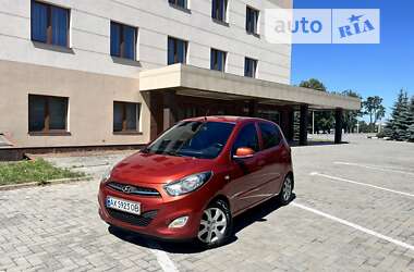 Хетчбек Hyundai i10 2013 в Харкові