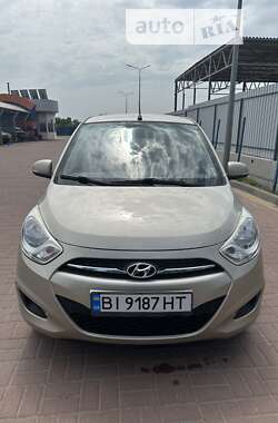 Хетчбек Hyundai i10 2013 в Полтаві