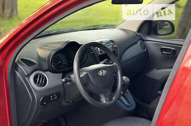 Хетчбек Hyundai i10 2012 в Рівному