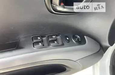 Hyundai i10 2013