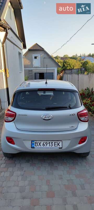 Хэтчбек Hyundai i10 2014 в Каменец-Подольском