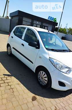 Хетчбек Hyundai i10 2012 в Одесі