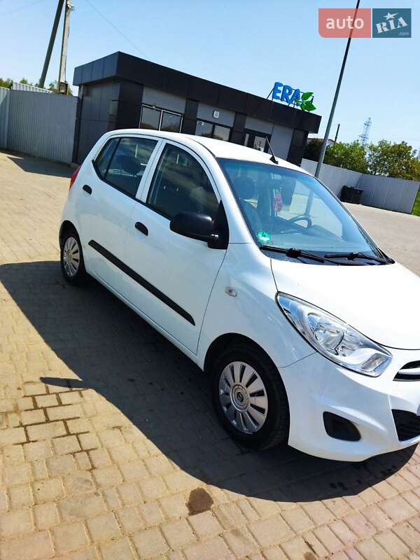 Hyundai i10 2012