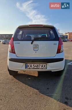 Хэтчбек Hyundai i10 2008 в Киеве