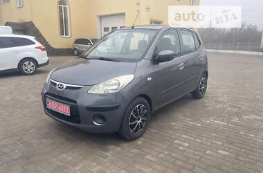 Хетчбек Hyundai i10 2010 в Луцьку