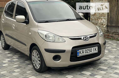 Хетчбек Hyundai i10 2008 в Лубнах