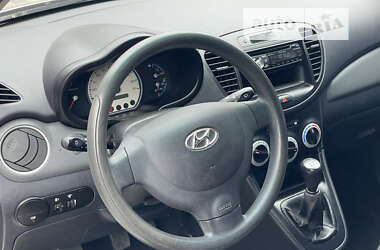 Хетчбек Hyundai i10 2008 в Лубнах