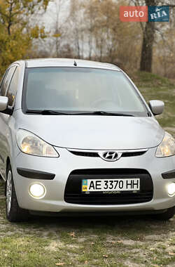 Хэтчбек Hyundai i10 2008 в Киеве