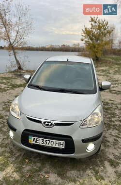 Хэтчбек Hyundai i10 2008 в Киеве