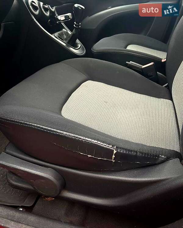 Хэтчбек Hyundai i10 2008 в Харькове