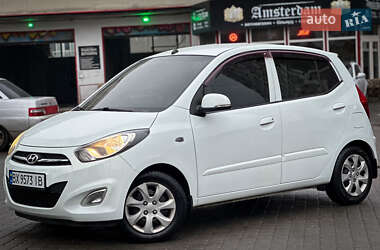 Хэтчбек Hyundai i10 2012 в Хмельницком