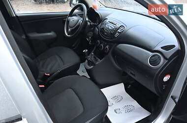 Хэтчбек Hyundai i10 2011 в Бердичеве