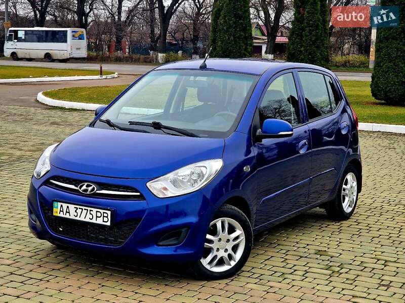 Хетчбек Hyundai i10 2012 в Одесі