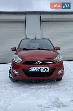 Хэтчбек Hyundai i10 2012 в Киеве