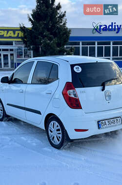 Хэтчбек Hyundai i10 2013 в Кропивницком