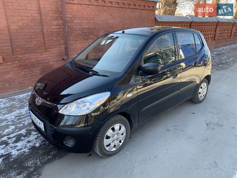 Хэтчбек Hyundai i10 2008 в Виннице