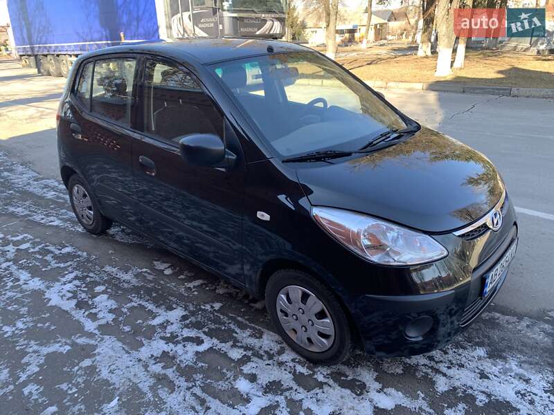 Хэтчбек Hyundai i10 2008 в Виннице