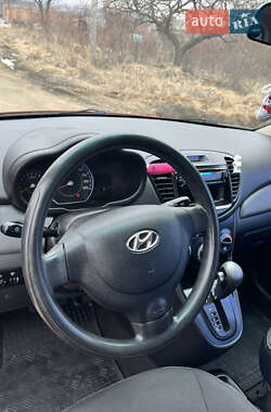 Хетчбек Hyundai i10 2013 в Хмельницькому