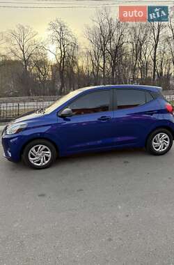 Хетчбек Hyundai i10 2021 в Києві