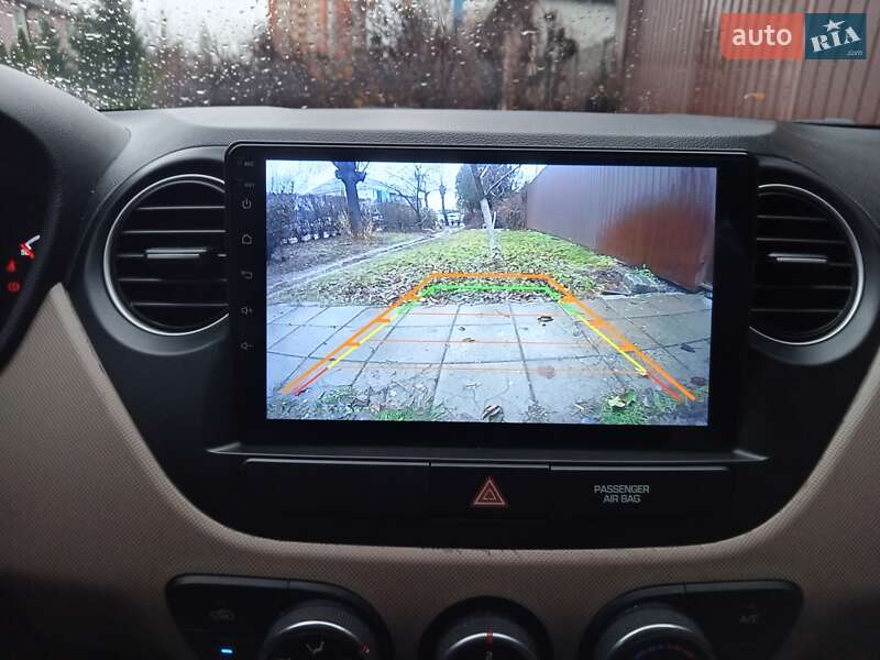 Хэтчбек Hyundai i10 2014 в Киеве
