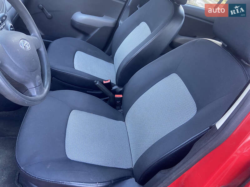 Хэтчбек Hyundai i10 2009 в Косове