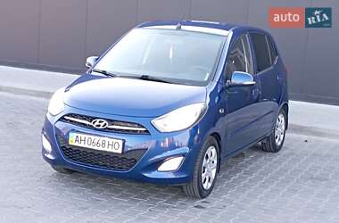 Хэтчбек Hyundai i10 2011 в Одессе