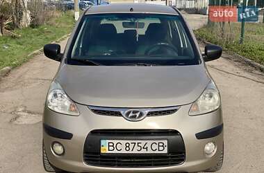 Хэтчбек Hyundai i10 2008 в 