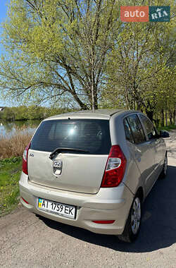 Хэтчбек Hyundai i10 2013 в 