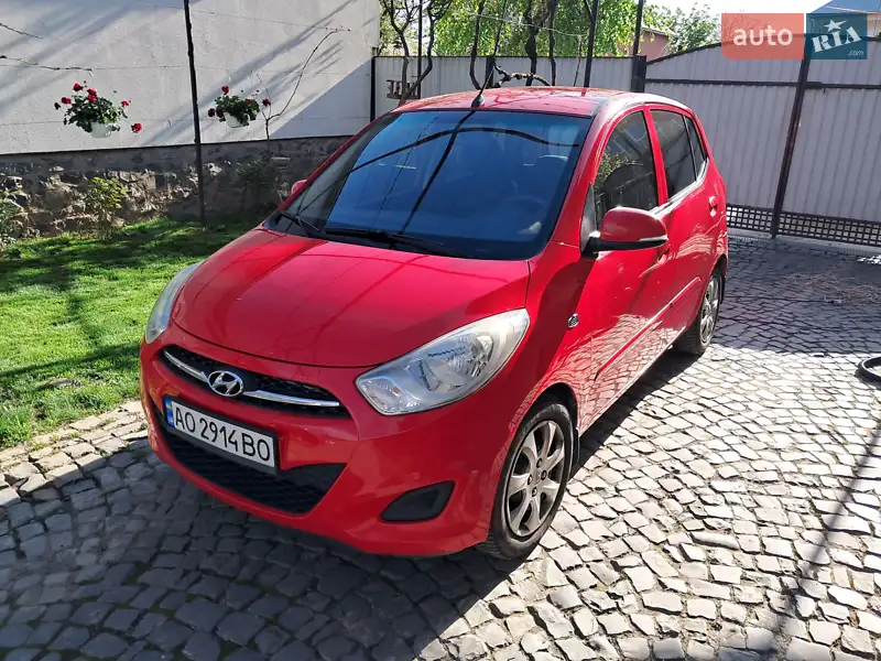 Hyundai i10 2012