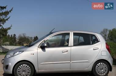 Хэтчбек Hyundai i10 2013 в 