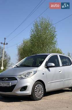Хэтчбек Hyundai i10 2013 в 