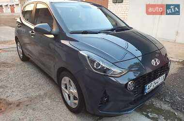 Хэтчбек Hyundai i10 2022 в 