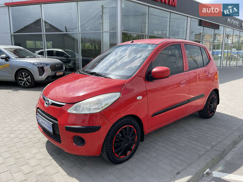 Хэтчбек Hyundai i10 2008 в 