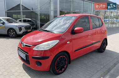 Хэтчбек Hyundai i10 2008 в 