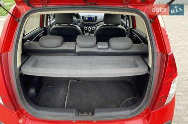 Хэтчбек Hyundai i10 2008 в 