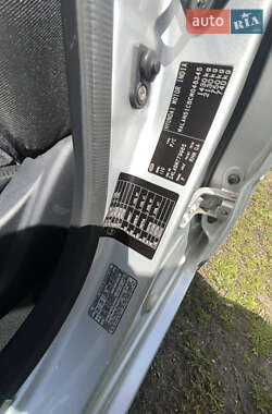 Хэтчбек Hyundai i10 2012 в 