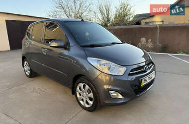 Хетчбек Hyundai i10 2012 в Одесі