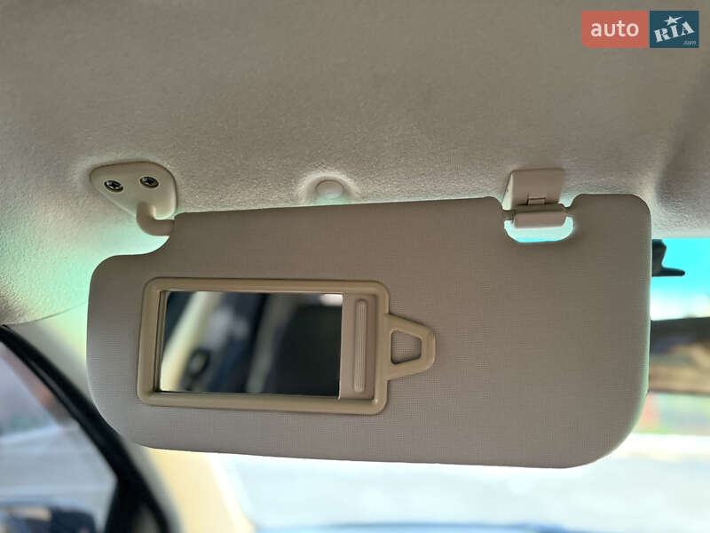 Хэтчбек Hyundai i10 2012 в Одессе
