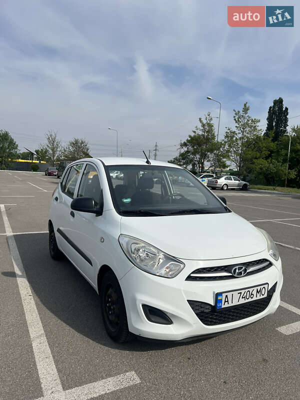 Hyundai i10 2011