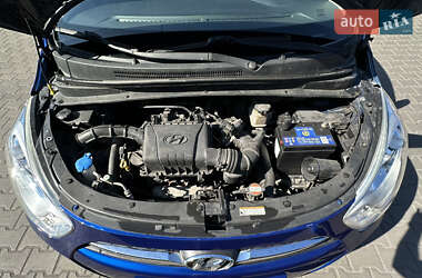 Хетчбек Hyundai i10 2011 в 