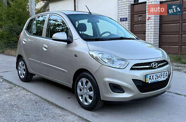 Хэтчбек Hyundai i10 2013 в Харькове