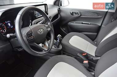 Хетчбек Hyundai i10 2021 в 