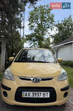 Хэтчбек Hyundai i10 2008 в Харькове