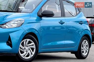 Хэтчбек Hyundai i10 2023 в 